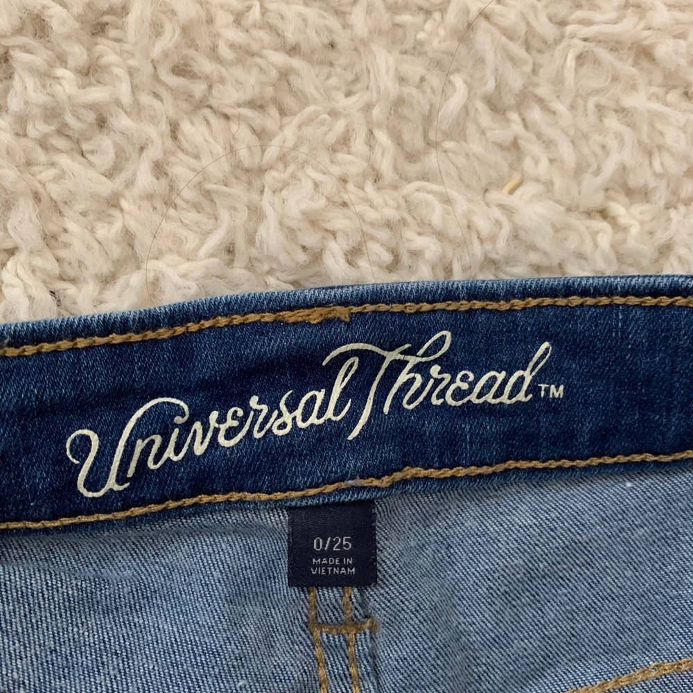 Universal Thread High Rise Midi Shorts - Picture 3 of 3